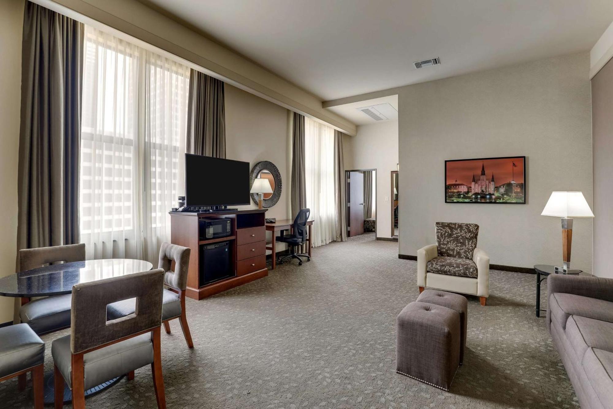Drury Plaza Hotel New Orleans  Kültér fotó